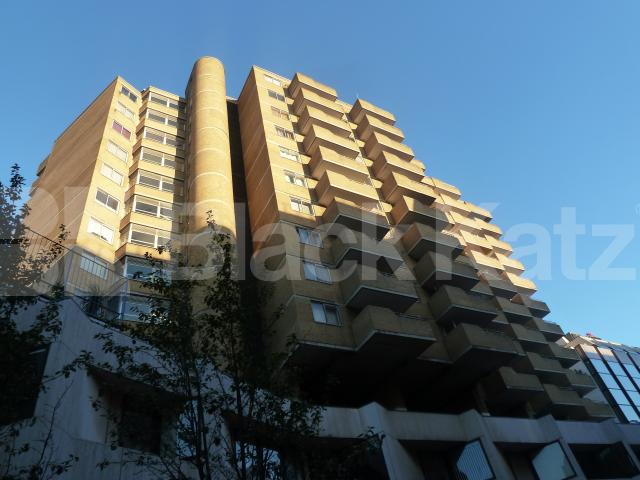 			Perfect for students sharing. Available July 2013 , 1 Bedroom, 1 bath, 1 reception Apartment			 Vesage Court Leather Lane, CHANCERY LANE